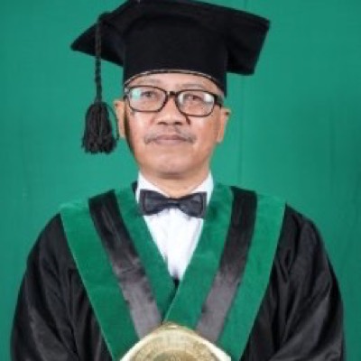 Prof. Dr. H. M. Fauzan Zenrif